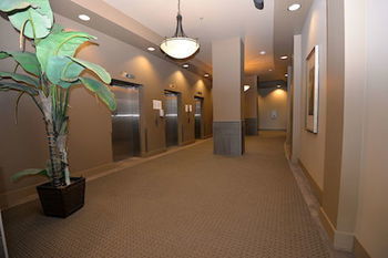 Apartment Regal Suites Calgary
