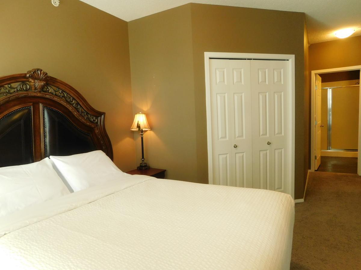 Regal Suites * Calgary