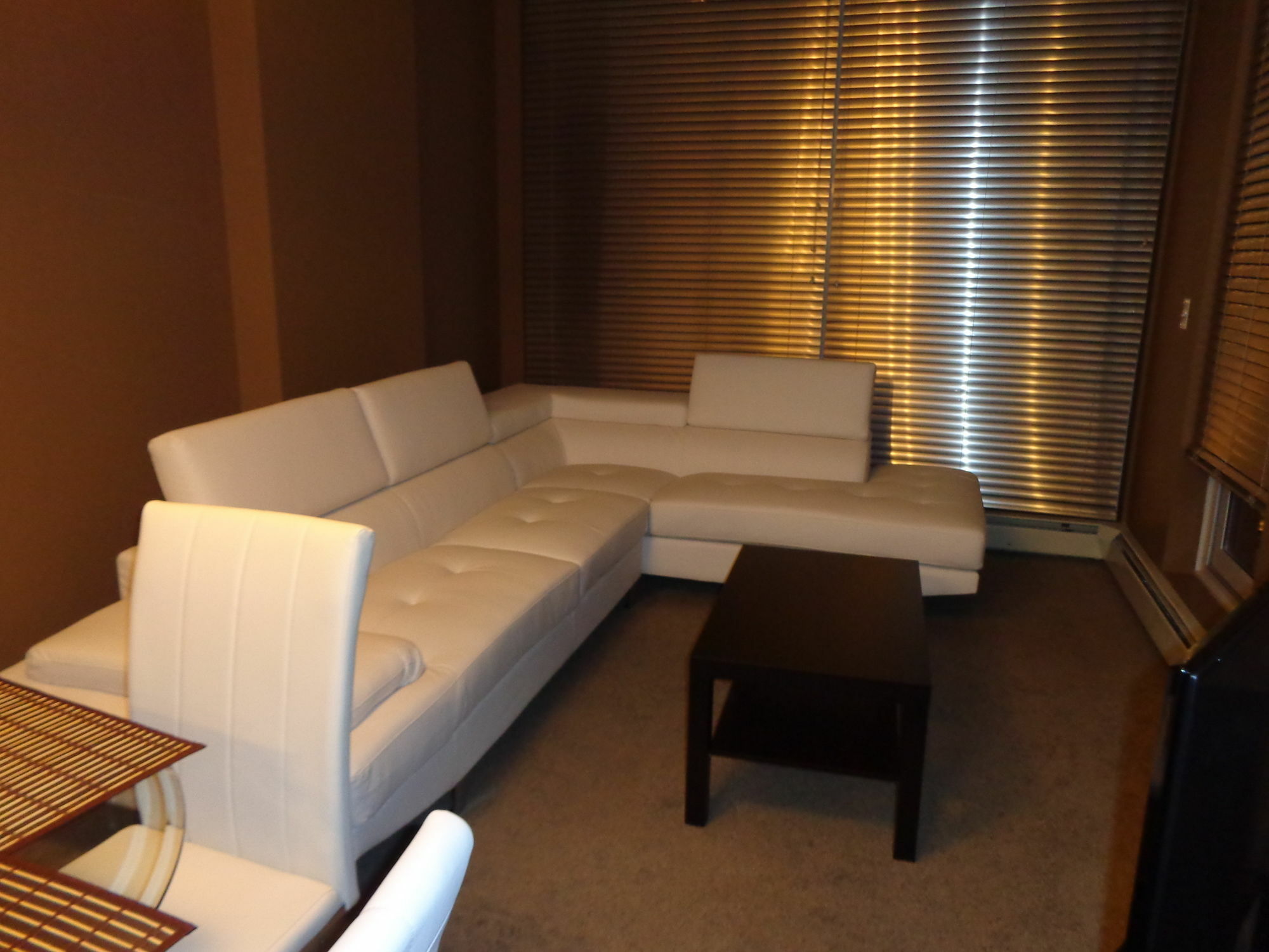 Regal Suites Apartment Calgary