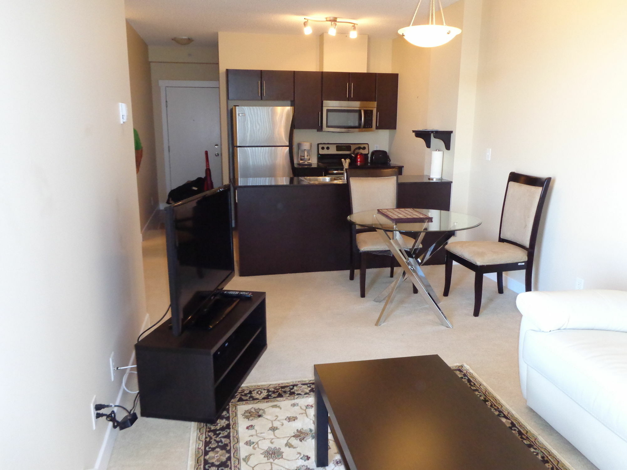 Regal Suites Apartment Calgary
